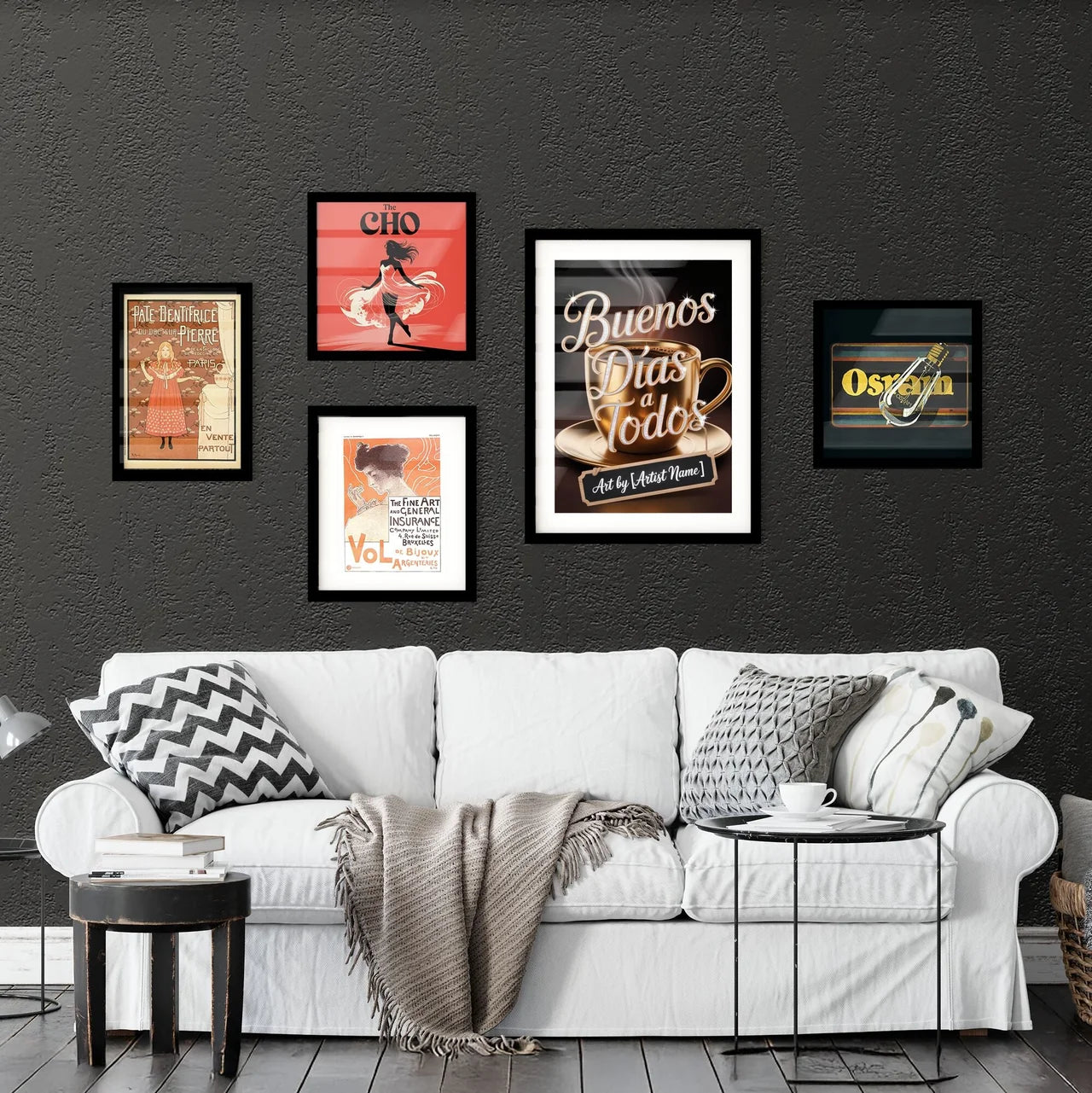 Elegant Golden Coffee Cup Design with Sparkling 'Buenos Días a Todos' Greeting for Morning Inspiration Collection