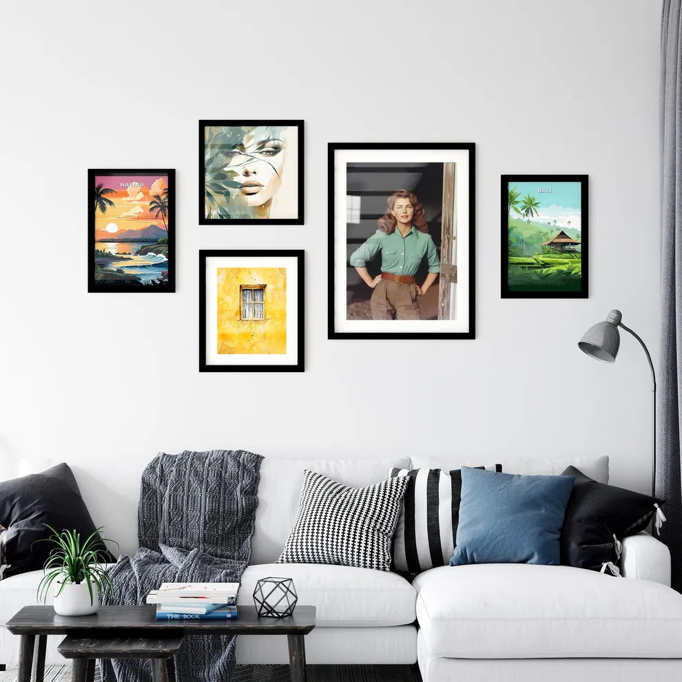 The vintage pin up girl Wall Art