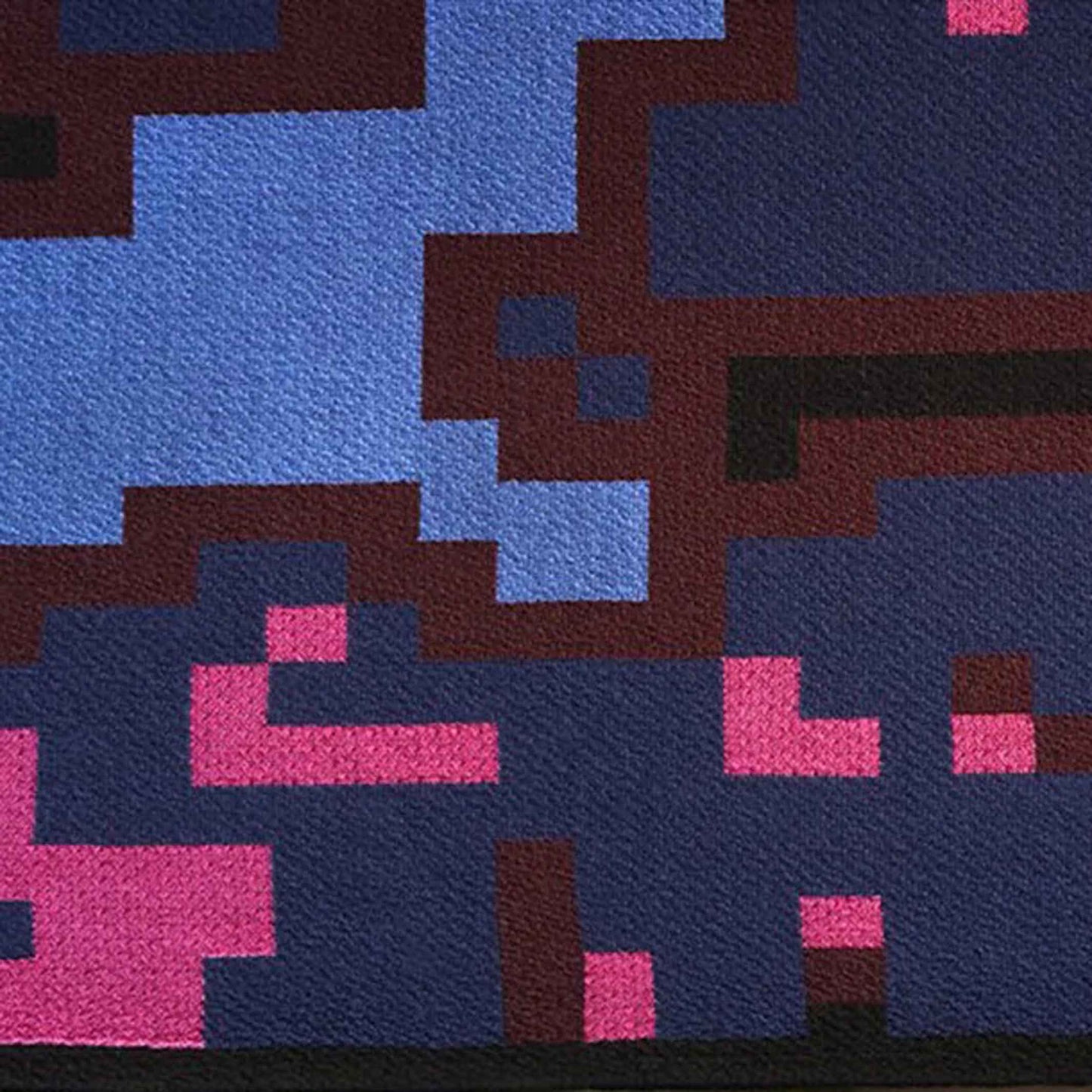 DIGITAL SUNSET | THROW BLANKET | 185x140 cm | Merino Wool & Silk | Cristian Zuzunaga