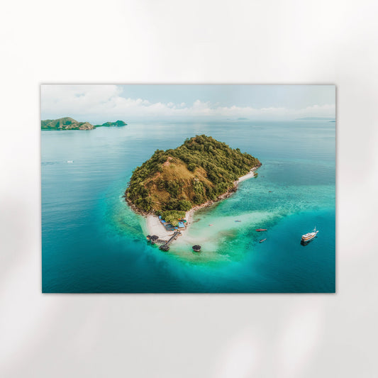 Kelor Island, Komodo National Park, Flores, Indonesia