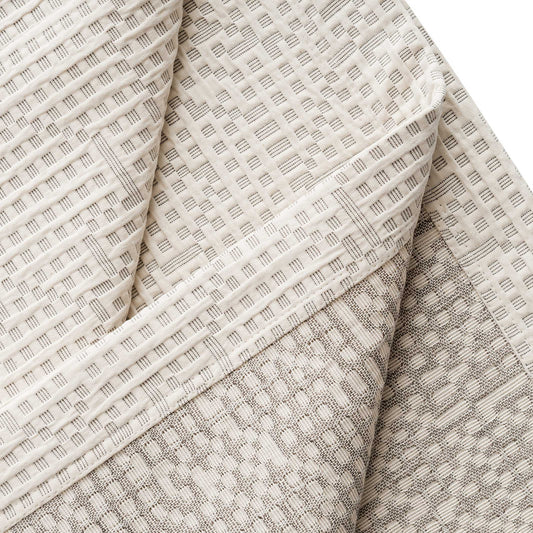 MAPPING BEDSPREAD - White BEDSPREAD - 235x245 cm - 100% Cotton | Cristian Zuzunaga