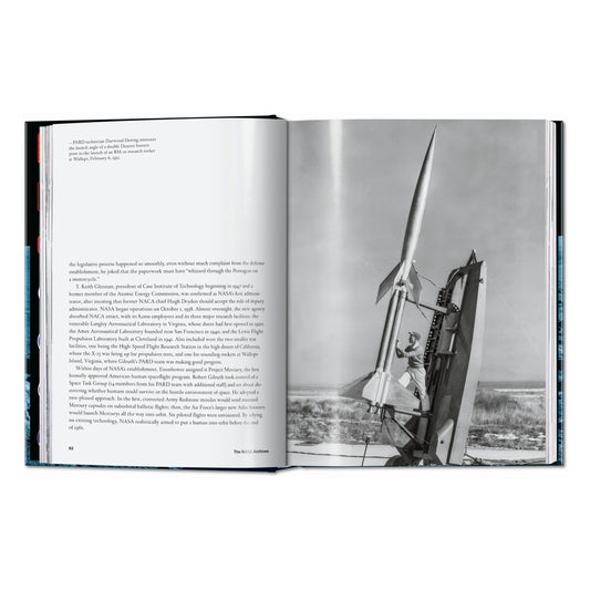 The NASA Archives. 45th Ed. (English)