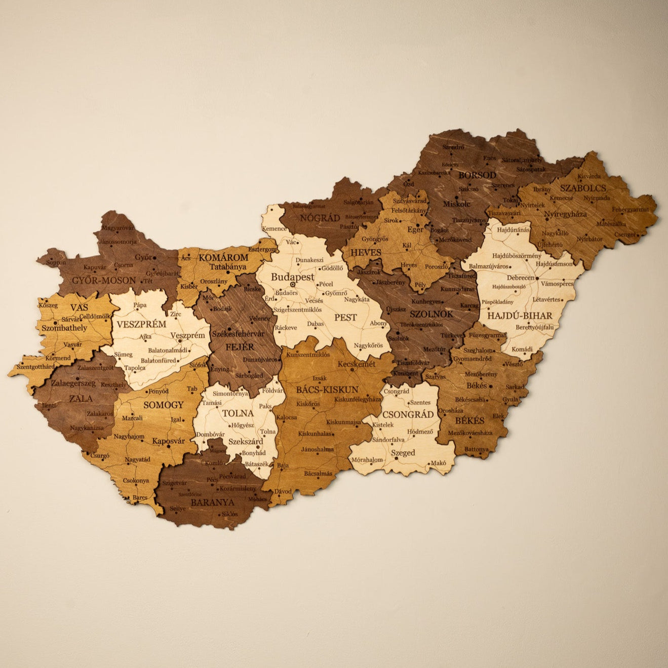 Wooden Map of Hungary – Detailed Regions & Cities