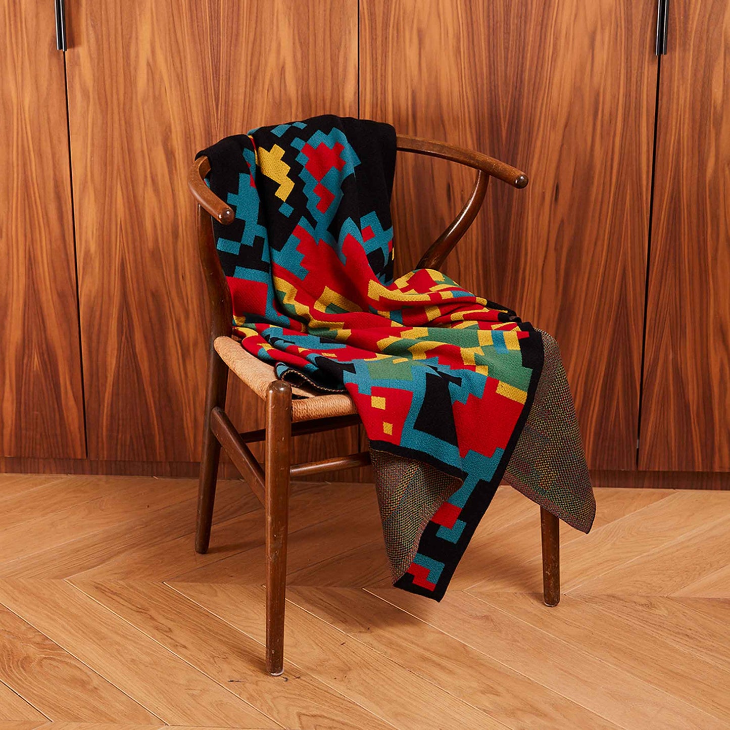 DIGITAL SUNRISE | THROW BLANKET | 185x140 cm | Merino Wool & Silk | Cristian Zuzunaga