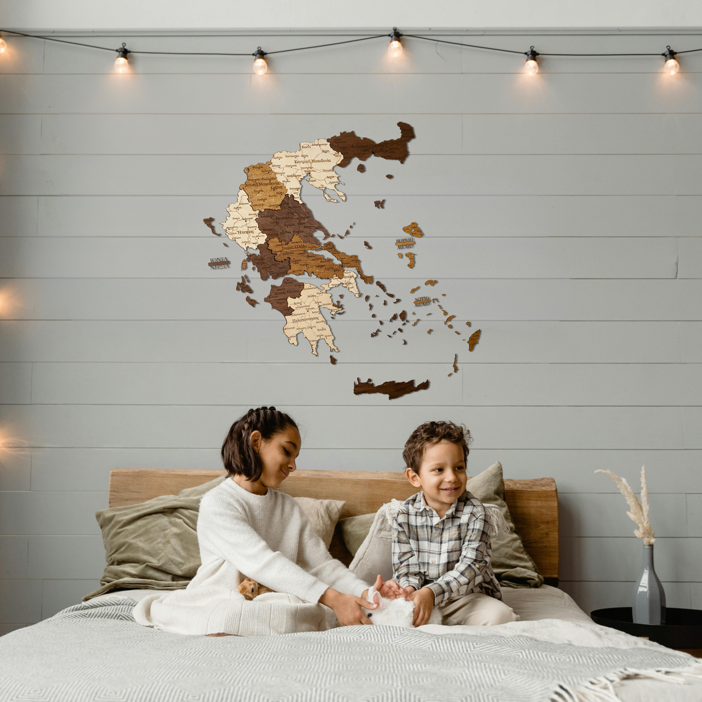 Rustic Wood Map of Greece – Artistic Wall Art for Travelers & Collectors”