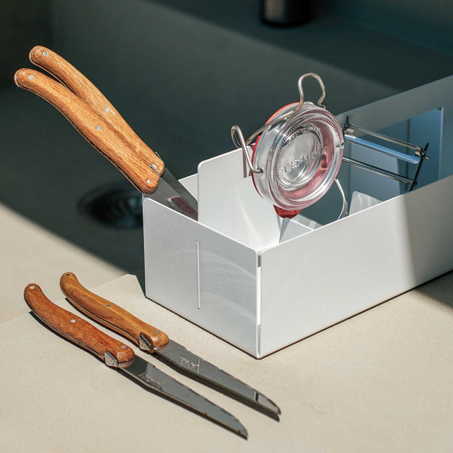 TOOLBOX | ORGANIZER | Roman Luyken | Peppermint Products