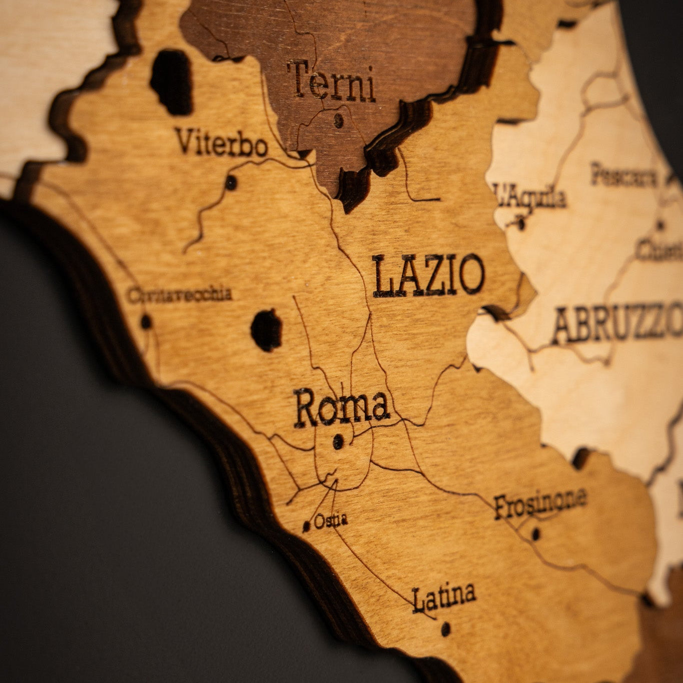 Rustic Wood Map of Italy – Artistic Wall Art for Modern Interiors