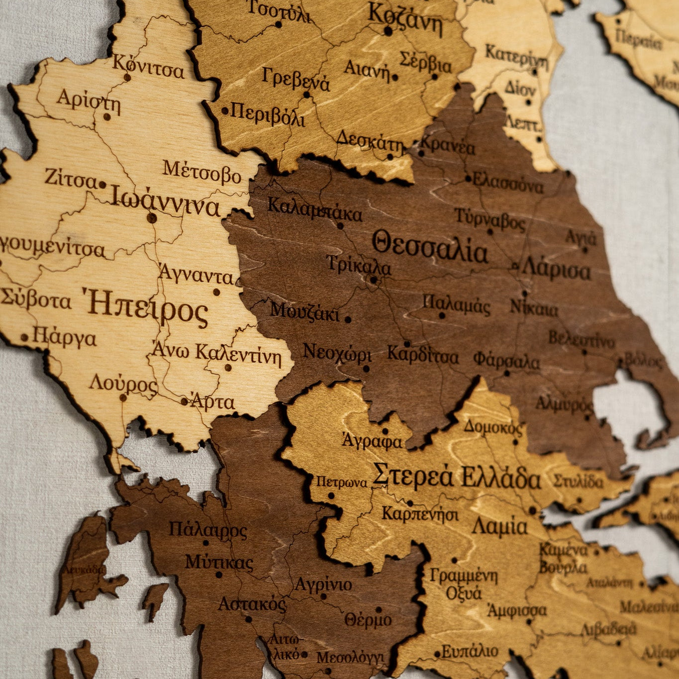 Rustic Wood Map of Greece – Artistic Wall Art for Travelers & Collectors”