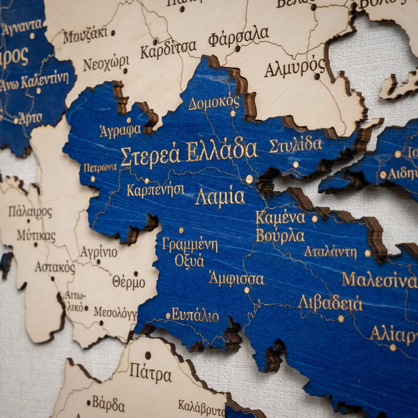 Rustic Wood Map of Greece – Artistic Wall Art for Travelers & Collectors”