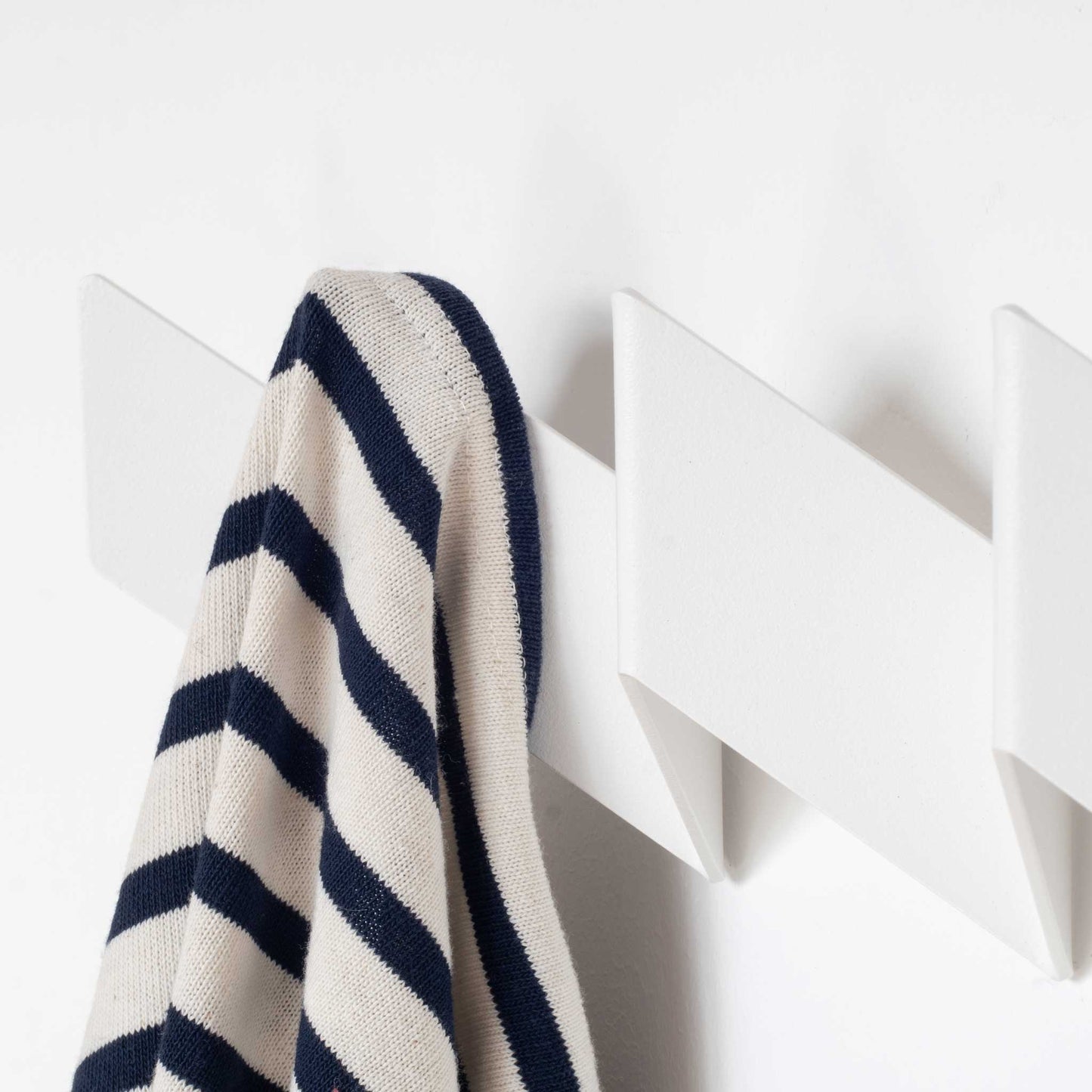 ZIGZAG - Small Wall Coat Rack | Roman Luyken | Peppermint Products