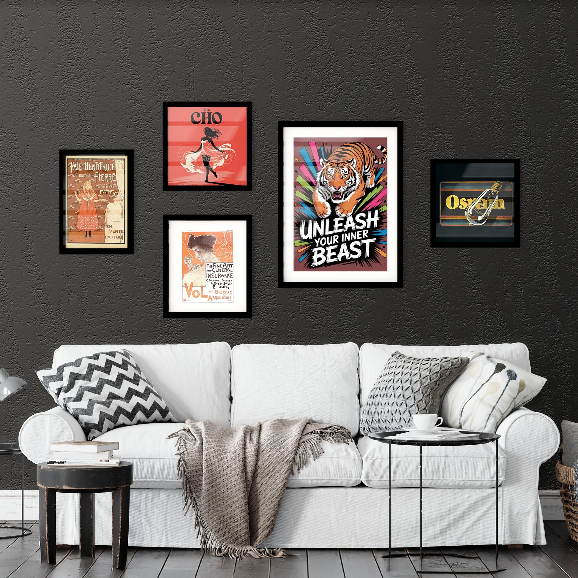 Dynamic Tiger Illustration with Bold Text: Unleash Your Inner Beast for Motivational Art and Design. Collection