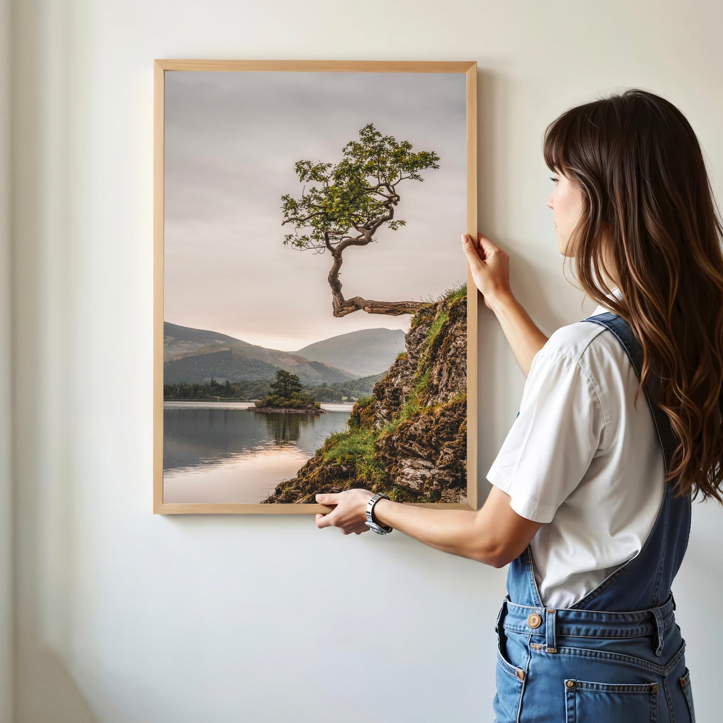 Lone Tree at Derwentwater – Lake District Wall Art Print