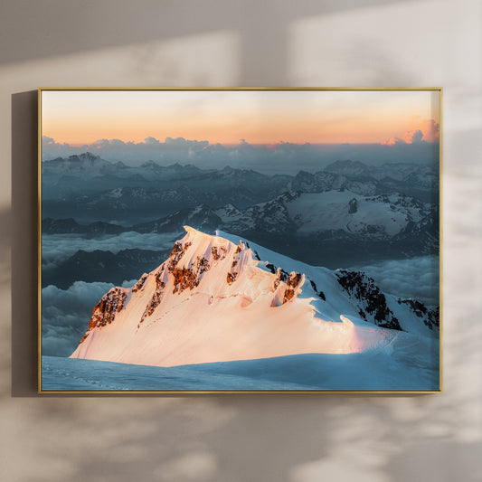 Monte Bianco di Courmayeur Sunrise - Mountain Wall Art