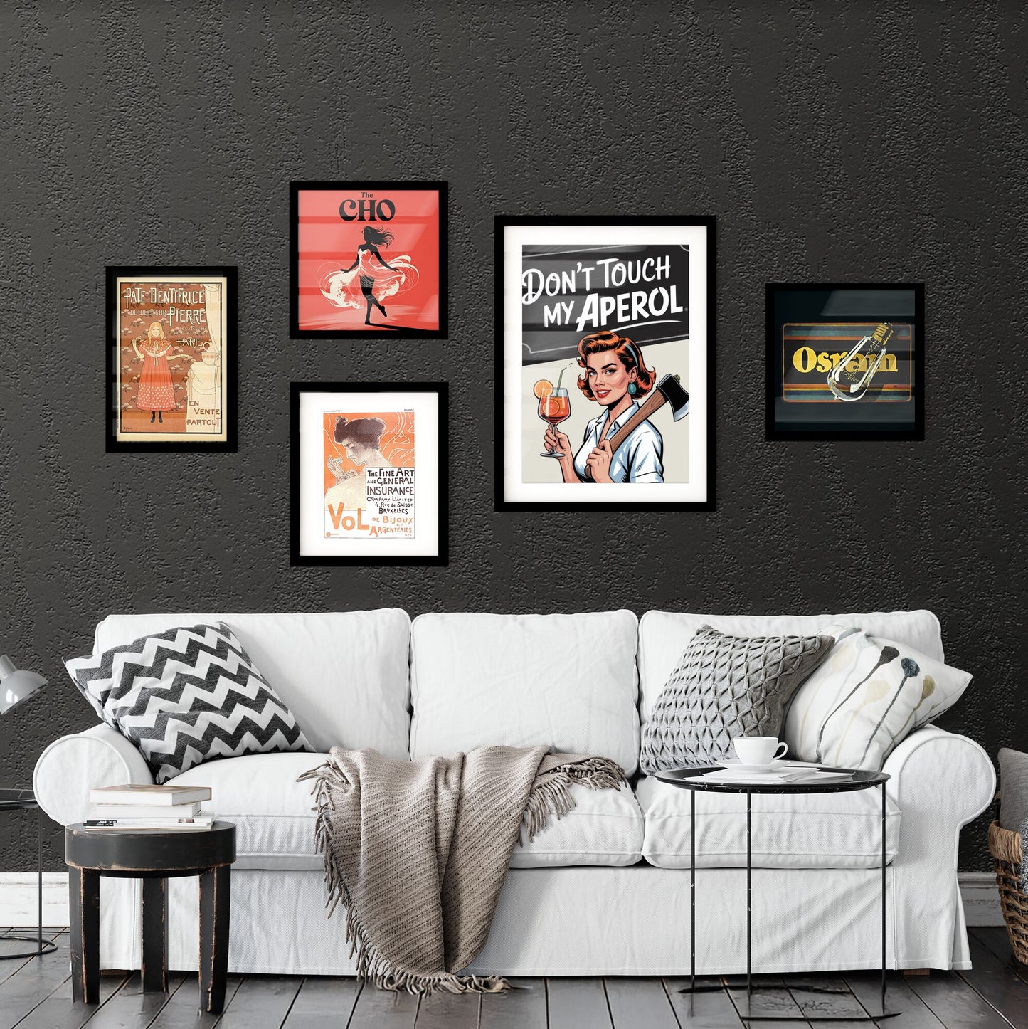 Retro Pop Art: Defend Your Aperol with Style and Attitude in a Playful Vintage Illustration. Collection